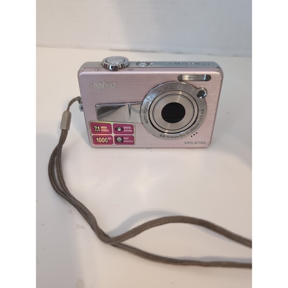 SANYO Other - Pink Sanyo VPC-E760 7.1MP digital camera‎ with 3x optical zoom FOR PARTS